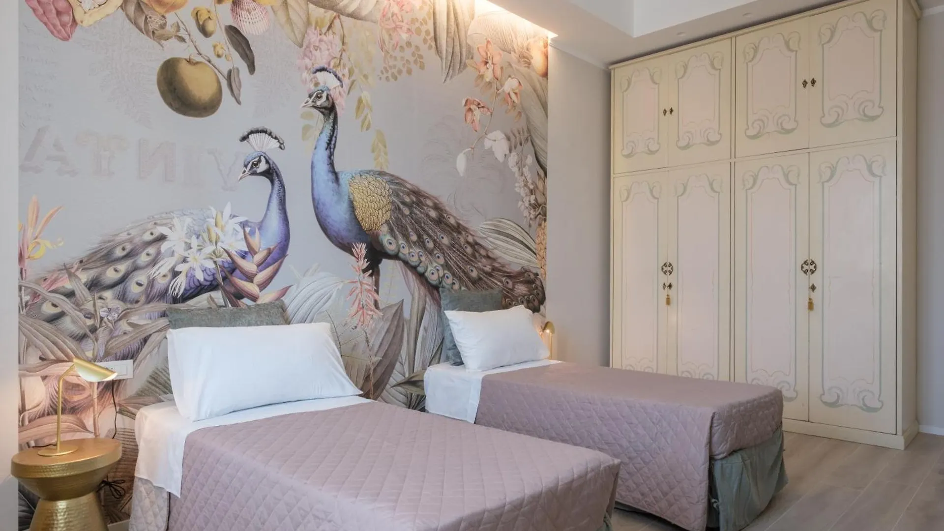 Bologna House Station 55 Apartment 0*,  Italy